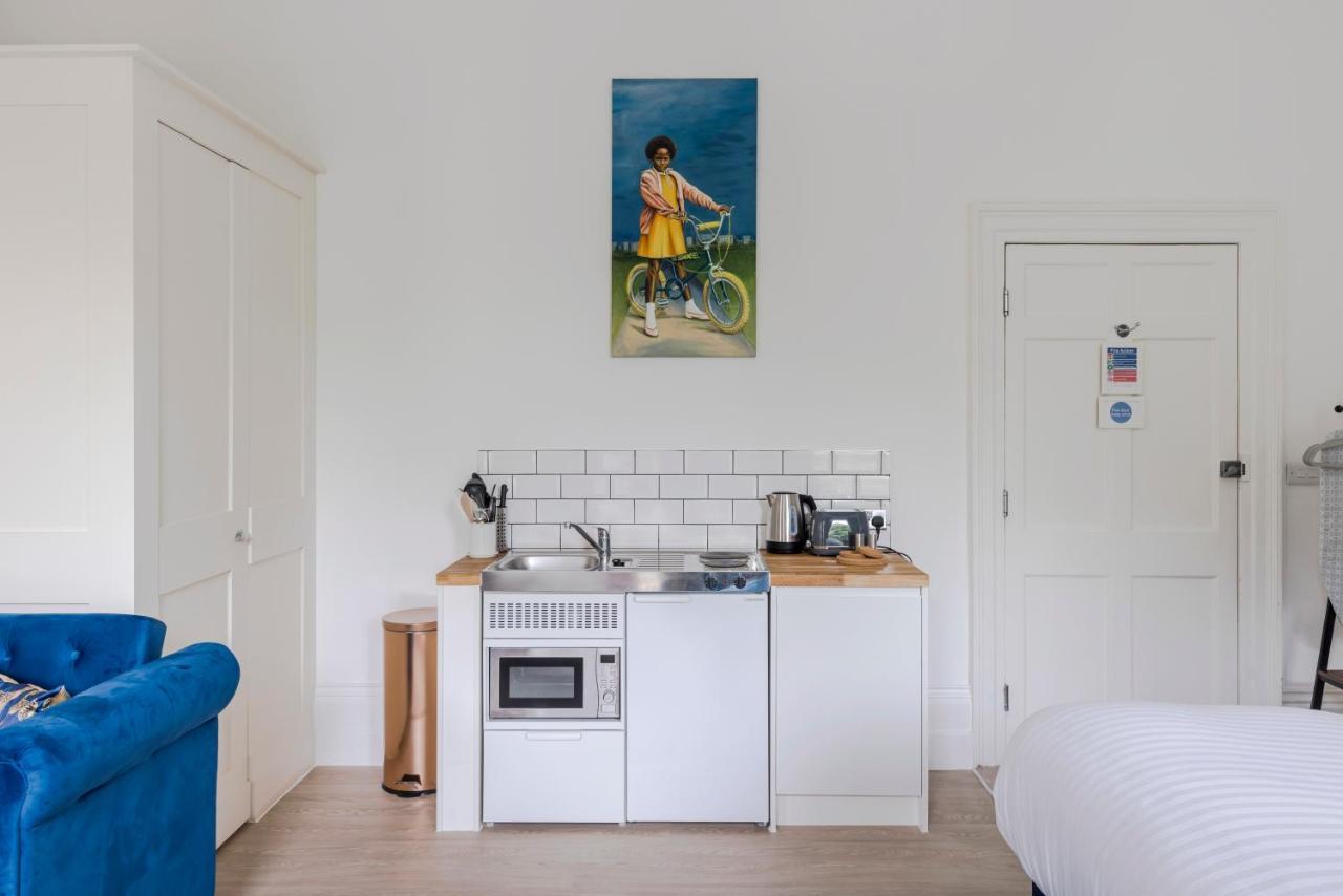 4 Berkeley Square I Your Apartment 브리스틀 외부 사진