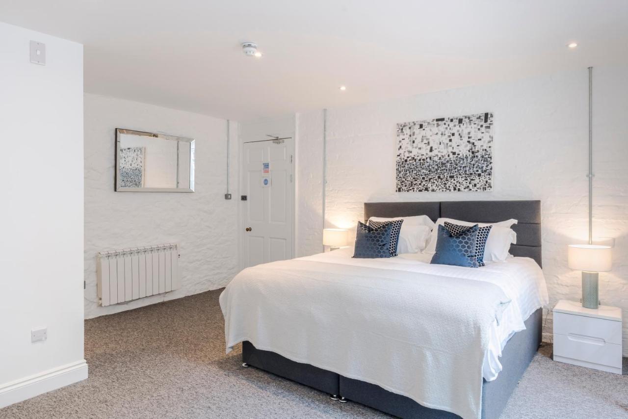 4 Berkeley Square I Your Apartment 브리스틀 외부 사진